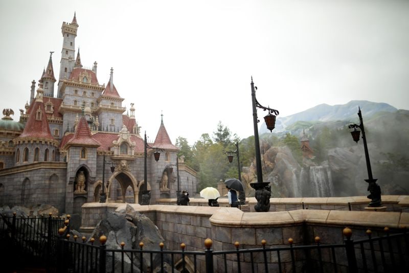 東京ディズニー｢美女と野獣｣の新エリア公開 9月28日に開業､主人公ベル