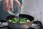 今回の葱油はネギとニンニクだけのシンプルバージョン。