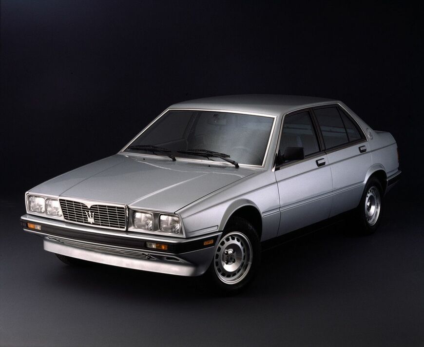 2ドアの登場後に追加された４ドアモデル 写真：MASERATI S.p.A.