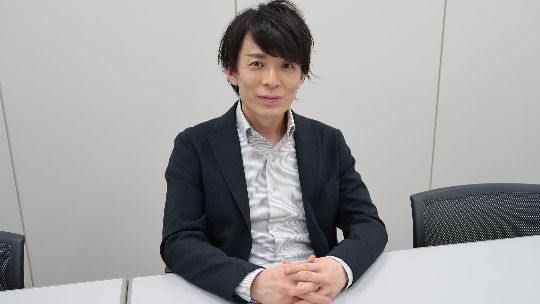 池田直隆／東京証券取引所 上場部企画グループ統括課長 2005年に株式会社東京証券取引所入社後、上場審査部を経て、2010年6月より現職。市場区分の見直し・スタートアップ育成に係る制度整備、コーポレート・ガバナンスの充実に向けた検討など、東証における上場制度全般に係る企画業務を担当（写真：筆者撮影）