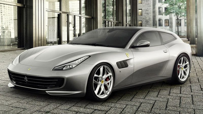 フェラーリ｢GTC4ルッソT｣の隠れた初挑戦 4人乗りV8ターボはAWDを継承