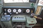 2ハンドル式の運転台。制御システムを更新した