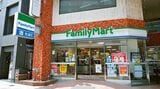 ファミリーマートの外観