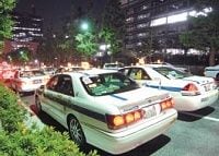 終電を逃したらどう帰る？　節約派“相乗り会員”が増加中