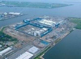 太陽電池に賭ける日本の電機業界、惨敗のデジタル家電から急シフト