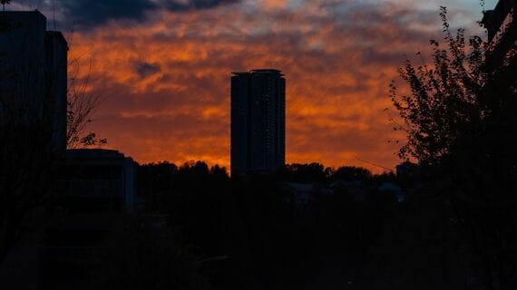 夕焼けのタワマン