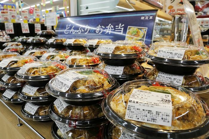 丼の種類も豊富だ
