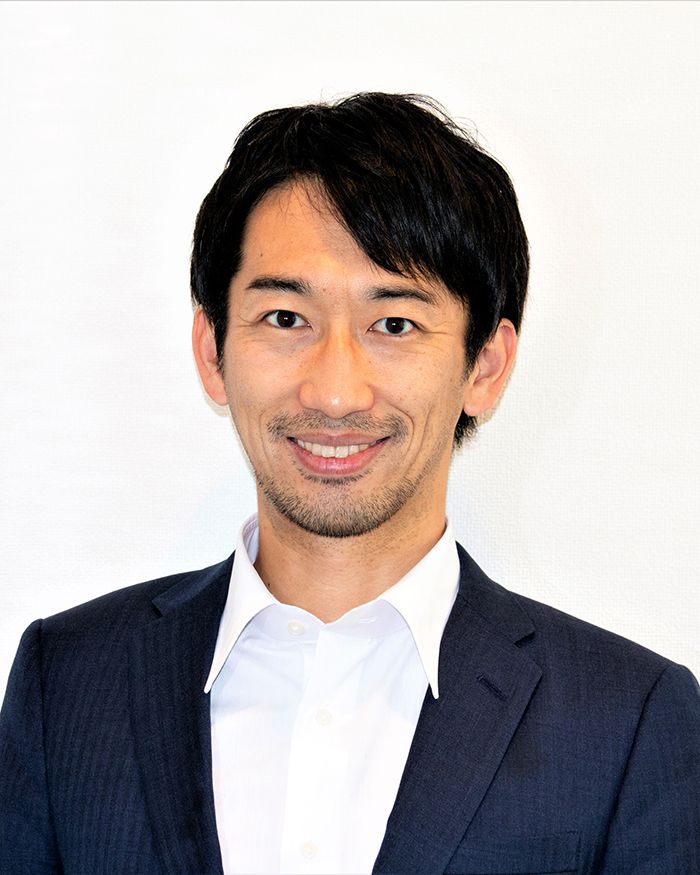 山岡裕明