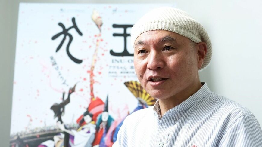 湯浅政明氏が監督のアニメーション映画『犬王』（5月28日全国ロードショー）は、室町時代の能楽師と琵琶法師の友情がテーマだ（撮影:今井康一）この記事の画像を見る(5枚)