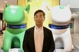 渋谷マークシティの江柄好朗社長。両側に見えるのが「マーク」と「シティ」（記者撮影）