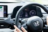 ホンダ量販モデル初のハンズオフ機能を搭載した「アコード e:HEV Honda SENSING 360＋」（写真：三木 宏章）