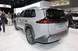 ジャパンモビリティショー2025に展示されたトヨタの新型「RAV4アドベンチャー」（筆者撮影）