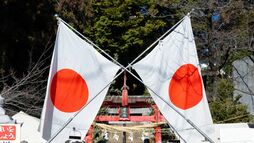 日本人の右傾化はウソ？ "日本の危機"に右派の動きが活発化も､世論はむしろ｢無関心｣の実態