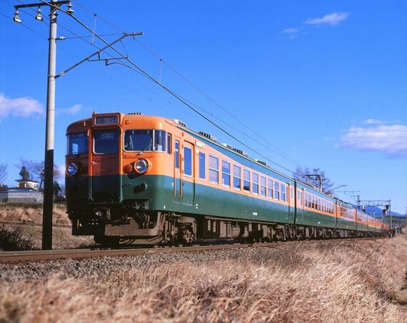 急行アルプス 165系