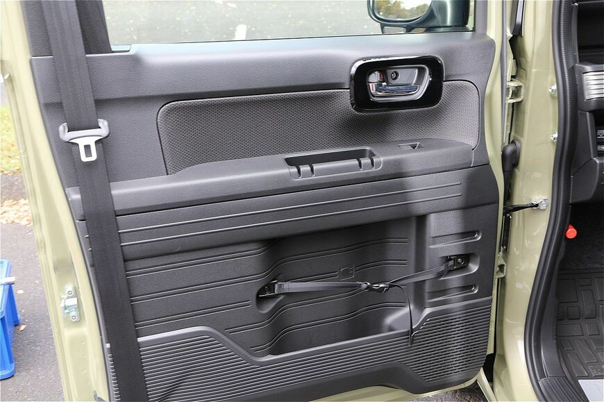 筆者が乗っている「N-VAN」（筆者撮影）