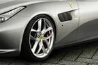 フェラーリ GTC4 ルッソT｜Ferrari GTC4Lusso T