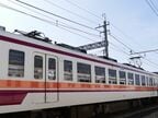2ドアの車体は均整の取れたデザインだ