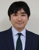 宮城教育大学附属小学校で6年生の担任教諭とCS科主任を務める上杉泰貴氏