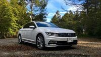 VW｢パサート｣に移植されたゴルフGTIのDNA 新たに加わった2Lモデルの実力を試す