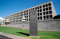 なぜ今年の米インフレ率の予想は外れ続けたのか 悔し涙にくれるエコノミストたちはの言い訳は