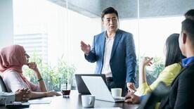 ダイキン｢58歳で“初”海外｣独自のベテラン活用 日本の｢熟練｣ノウハウを海外若手人材に伝授