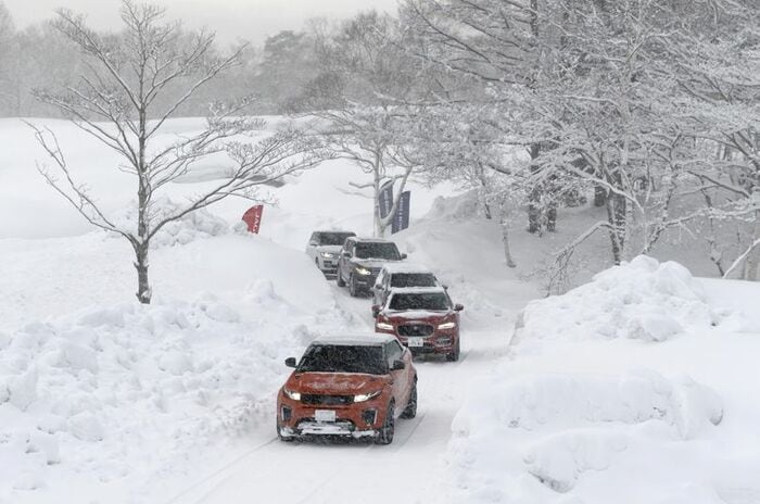 レンジローバー イヴォーク コンバーチブル｜Range Rover Evoque Convertible