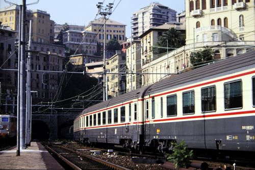 イタリアの元TEE用客車（1992年 筆者撮影）