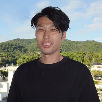 森優太（もり・ゆうた）川西市立多田小学校 教諭立命館大学文学部人文学科卒業。同校が初任校。「子どもが育つ・子どもを育てる」国語科授業のあり方を追究し、同校勤務を経て在外教育施設へ派遣。同校へ帰任し、プロジェクトリーダーとして新教育課程の制度の企画・運営を担当