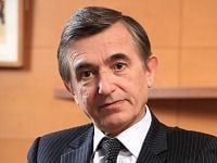 経済危機で低迷のODA 国際連帯税導入が急務に--国連事務総長特別顧問、UNITAID理事長 フィリップ・ドスト=ブラジ