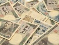 日銀、追加緩和に潜んだ財政再建阻む怖い副作用