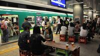 駅のホームと車内を｢酒場｣にした京阪の思惑 中之島線の知名度向上と利用増につながる？