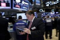 28日の米株式市場は大きく反発 Facebook急伸やエネルギー株上昇で