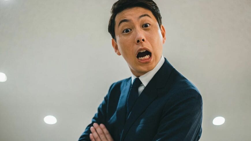 他人に迷惑をかけても「自分は悪くない」と責任転嫁する人もいるようです（写真：mits／PIXTA）