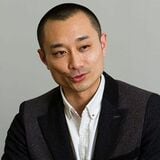 苫野一徳（とまの・いっとく）一般社団法人School Transformation Networking理事熊本大学大学院教育学研究科・教育学部准教授。哲学者、教育学者。教育とは何か、それはどうあれば「よい」と言いうるかという原理的テーマの探究を軸に、これからの教育のあり方を構想。公教育の本質は「自由の相互承認」の実質化にあるとし、具体的なあり方として「学びの個別化・協同化・プロジェクト化の融合」などを提唱。主な著書に『どのような教育が「よい」教育か』（講談社選書メチエ）、『「学校」をつくり直す』（河出新書）、『学問としての教育学』（日本評論社）など（写真：苫野氏提供）