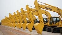 コマツ､日立建機が直面した中国市場不振 日米大手は今期減益へ､人員削減に躍起