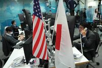 円が対ドルで150円台に下落､32年ぶりの円安に 金融政策の修正を伴わぬ単独介入は失敗する運命