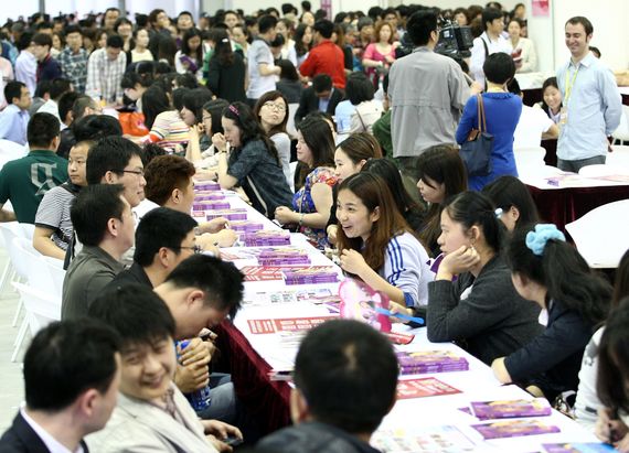 やっぱり変だよ 日本の婚活 35歳からの頑張らないアンチエイジング 東洋経済オンライン 経済ニュースの新基準