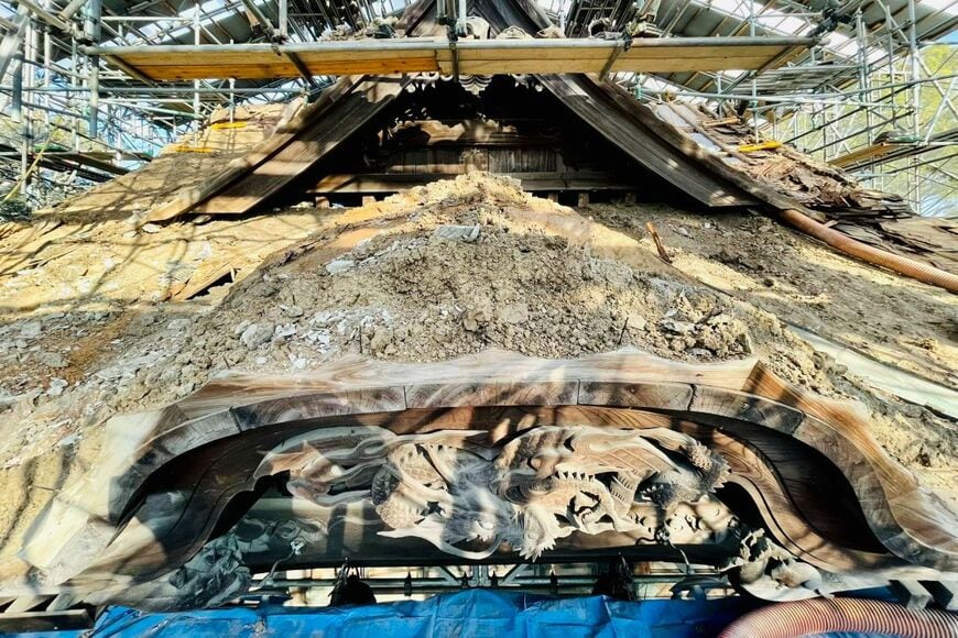 修復中の御社殿（写真：福島八幡宮提供）
