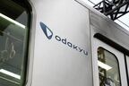 戸袋に入った「Odakyu」マーク