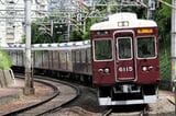 阪急宝塚線の電車（写真：K.O／PIXTA）