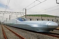 JR東の新型新幹線､2種類の｢鼻｣は何のため? 先頭車両を入れ替えて実験することもある