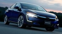 ホンダ｢クラリティPHEV｣は一体何がスゴいか エコなだけじゃなく乗り味の良さにも唸る