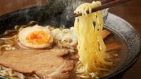 コロナ禍の飲食｢ラーメン店｣｢焼肉屋｣が安全な訳 安全な店とそうでもない店にある決定的な差