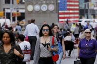 米国の第3四半期GDP3.0％増､底堅い伸び維持 市場予想の前期比2.5％増を大きく上回る