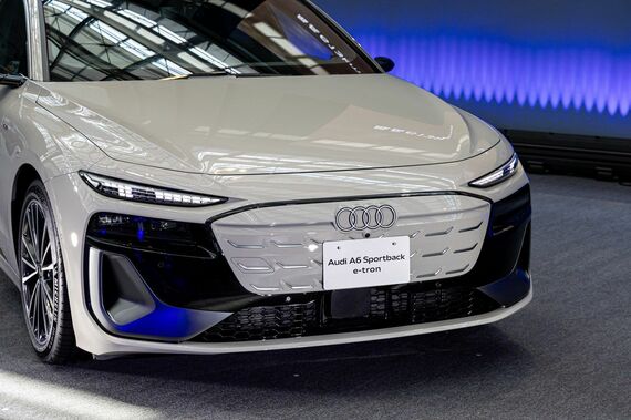 A6 Sportback e-tronのフロントフェイス