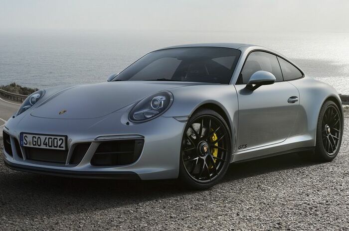 ポルシェ 911 カレラ 4 GTS｜Porsche 911 Carrera 4 GTS