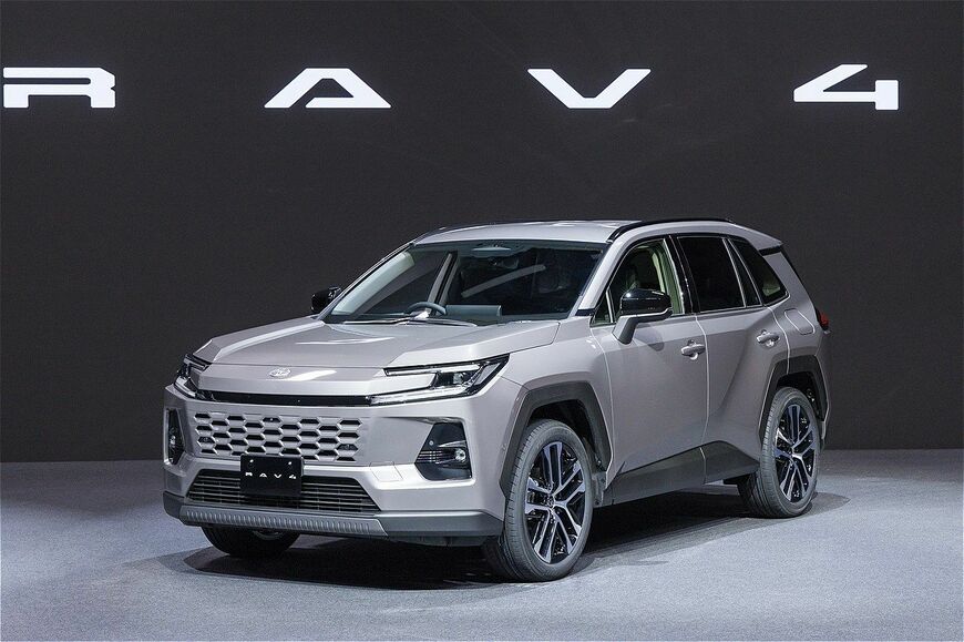 トヨタ新型「RAV4 CORE（プロトタイプ）」（写真：トヨタ自動車）