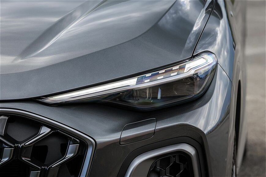 アウディの新型SUV「Q5」（写真：アウディジャパン）