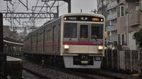 ｢朝活｣に対応？鉄道各社も｢朝型｣電車を増発 始発繰り上げや早朝重視のダイヤ改正広がる
