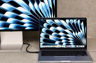 M4搭載MacBook Airは春の新生活に最適な1台 新色スカイブルーの M4搭載MacBook Airは春の新生活に最適な1台 新色スカイブルーの